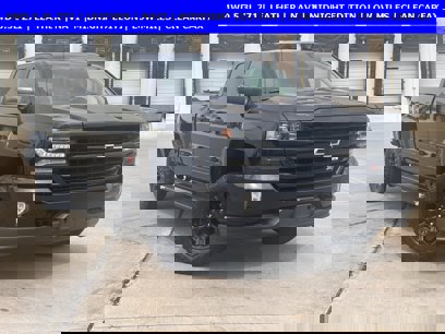 Used 2017 Chevrolet Silverado 1500 LTZ Z71 w/ LTZ Plus Package