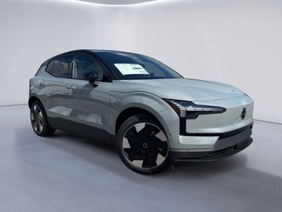 New 2025 Volvo EX30 Ultra w/ Climate Package