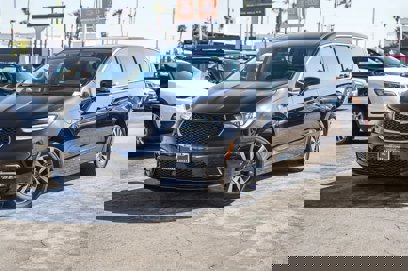 Used 2024 Chrysler Pacifica Select