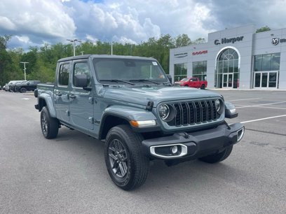 Used 2024 Jeep Gladiator Sport
