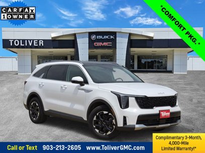 Used 2025 Kia Sorento S w/ Panoramic Sunroof Package
