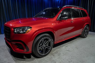 New 2025 Mercedes-Benz GLS 450 4MATIC