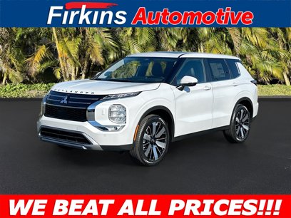 New 2025 Mitsubishi Outlander SE