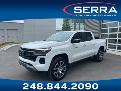Used 2023 Chevrolet Colorado Z71 w/ Z71 Convenience Package 2