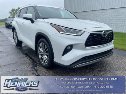 Used 2022 Toyota Highlander Platinum