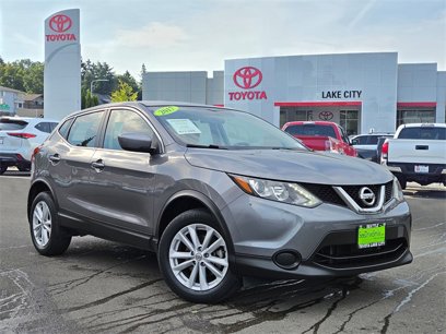 Used 2017 Nissan Rogue Sport S w/ S Appearance Package