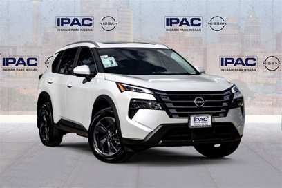 New 2025 Nissan Rogue SV w/ SV Premium Package