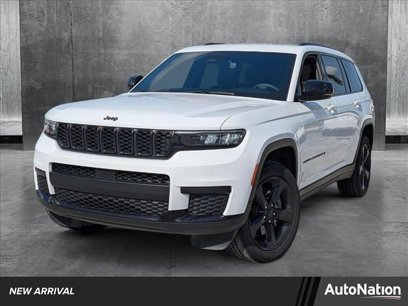 Used 2024 Jeep Grand Cherokee L Laredo