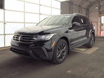 Used 2023 Volkswagen Tiguan SE