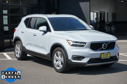 Used 2021 Volvo XC40 T5 Momentum