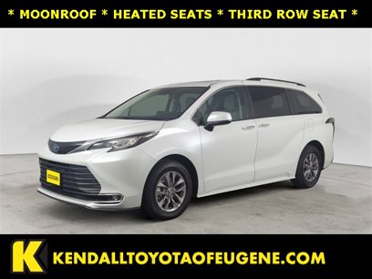 Certified 2023 Toyota Sienna XLE