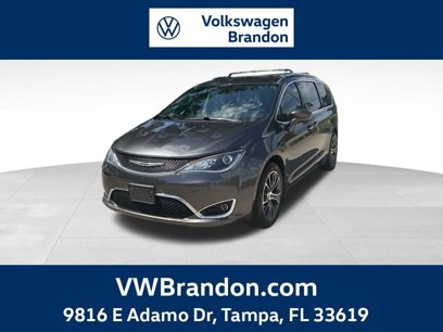 Used 2020 Chrysler Pacifica Touring-L