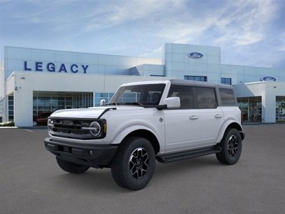 New 2025 Ford Bronco Outer Banks