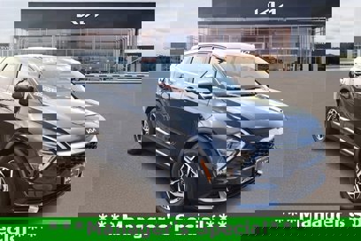 New 2024 Kia Sportage LX