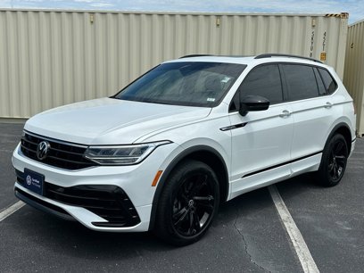 Used 2023 Volkswagen Tiguan SE R-Line