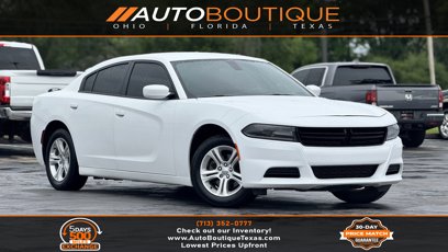 Used 2020 Dodge Charger SXT w/ Leather Interior Group