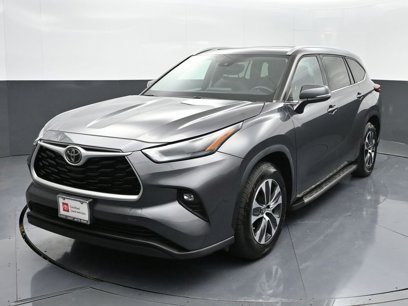 Certified 2022 Toyota Highlander XLE
