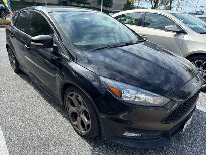 Used 2017 Ford Focus ST