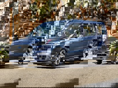 Used 2019 Ford Transit Connect XLT
