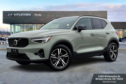 Used 2023 Volvo XC40 B5 Plus w/ Protection Package