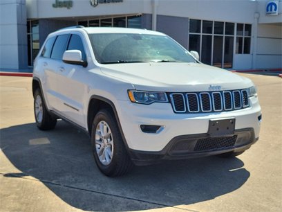 Used 2021 Jeep Grand Cherokee Laredo