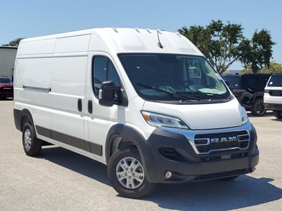 New 2025 RAM ProMaster 2500 w/ Quick Order Package 22G SLT