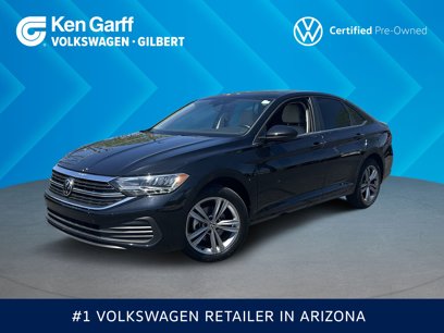 Used 2024 Volkswagen Jetta SE w/ Panoramic Sunroof Package