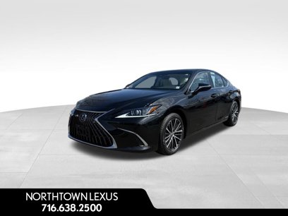 Used 2022 Lexus ES 300h w/ Premium Package