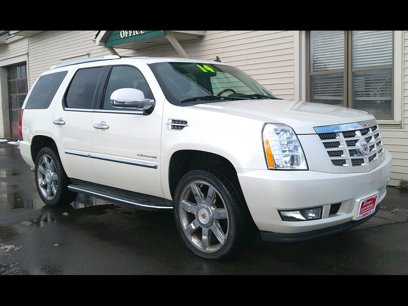 Used 2014 Cadillac Escalade Luxury