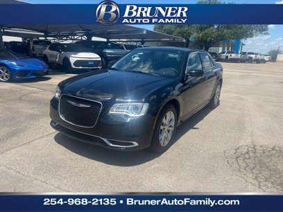 Used 2022 Chrysler 300 Touring