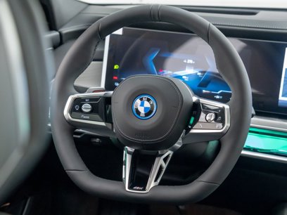 New 2025 BMW i7 xDrive60