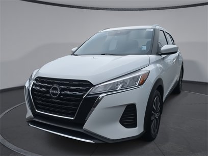 Used 2022 Nissan Kicks SV