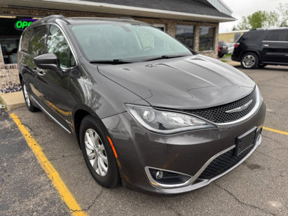 Used 2017 Chrysler Pacifica Touring-L