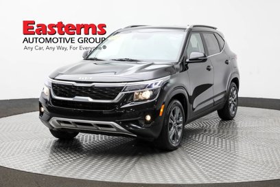 Used 2023 Kia Seltos S w/ Navigation Package