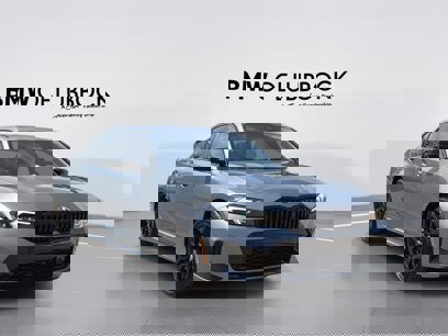 New 2025 BMW 330i Sedan w/ M Sport Package