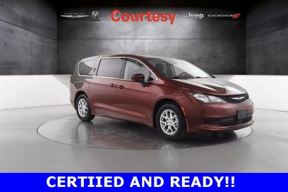 Certified 2023 Chrysler Voyager LX