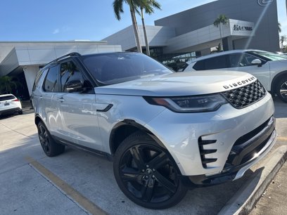 Used 2022 Land Rover Discovery HSE R-Dynamic