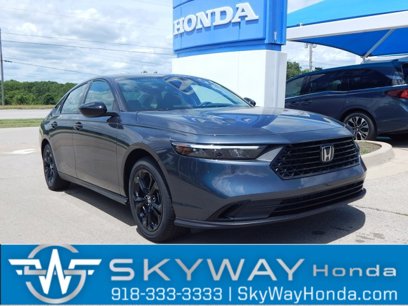 New 2025 Honda Accord SE