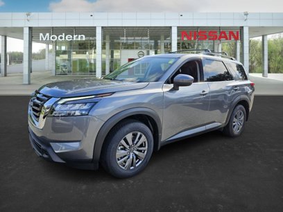 New 2025 Nissan Pathfinder SV