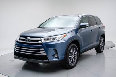 Used 2019 Toyota Highlander XLE