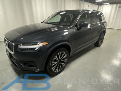 Used 2022 Volvo XC90 T5 Momentum w/ Climate Package
