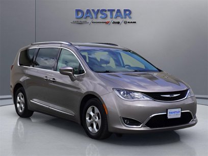 Used 2017 Chrysler Pacifica Touring-L Plus