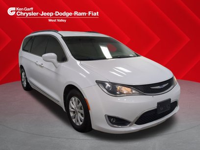 Used 2019 Chrysler Pacifica Touring-L