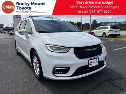 Used 2022 Chrysler Pacifica Touring-L
