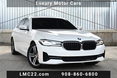 Used 2021 BMW 530i xDrive w/ Premium Package