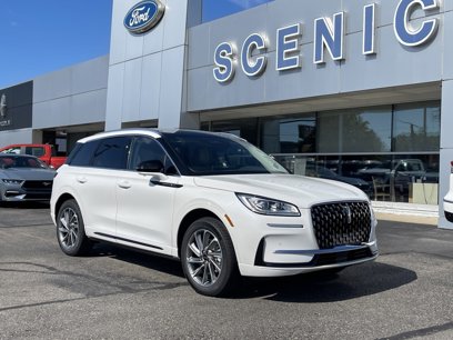 New 2024 Lincoln Corsair Grand Touring w/ Equipment Group 301A