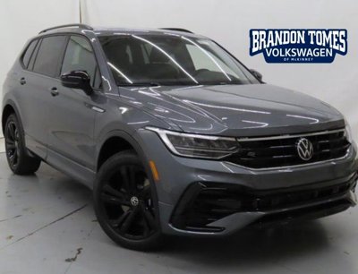 New 2024 Volkswagen Tiguan SE R-Line