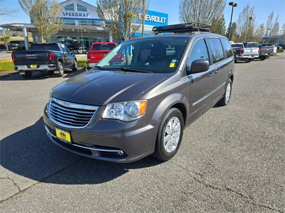 Used 2016 Chrysler Town & Country Touring