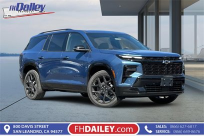 New 2025 Chevrolet Traverse RS w/ LPO, Floor Liner Package