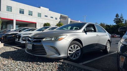 Used 2016 Toyota Camry LE